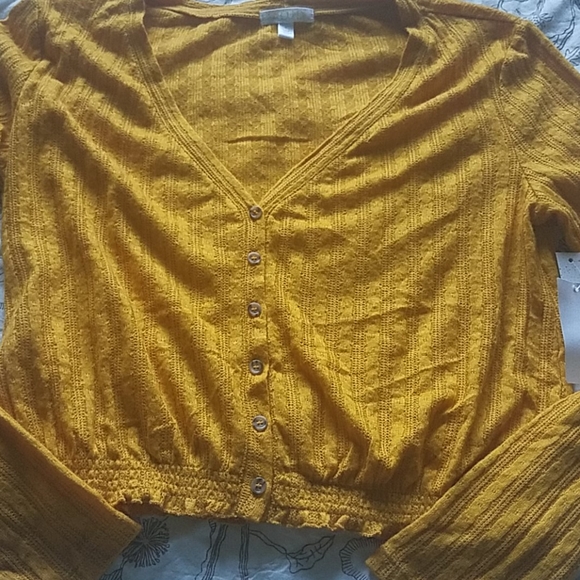 Abound medium yellow cropped lightweight button up v neck sweater - Picture 8 of 11